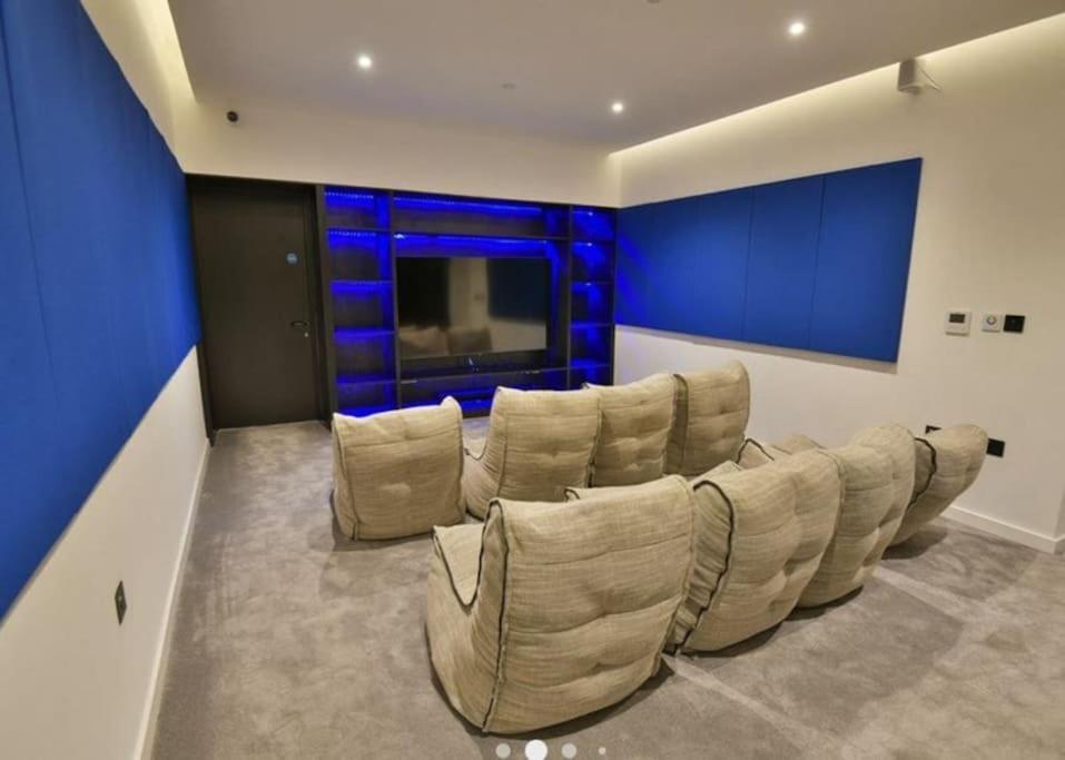Central Manchester-1Br Apartment Free Parking-Cinema Room Esterno foto